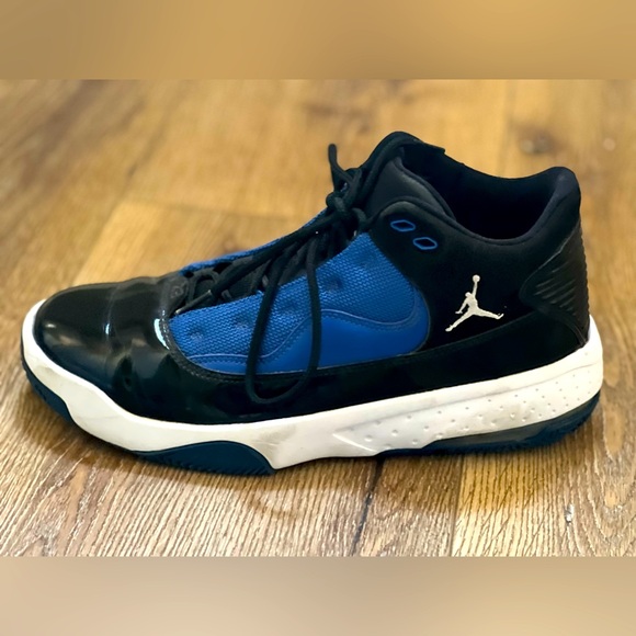 Nike Other - Nike Air Jordan Max Aura 2 Black Game Royal Men’s Shoes